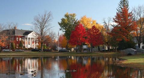 fall view of UNH Law campus