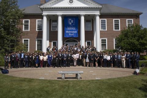 The entering residential JD and graduate program class on the front steps of the school