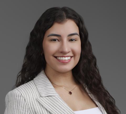 Rudman Scholar Camila De Paula