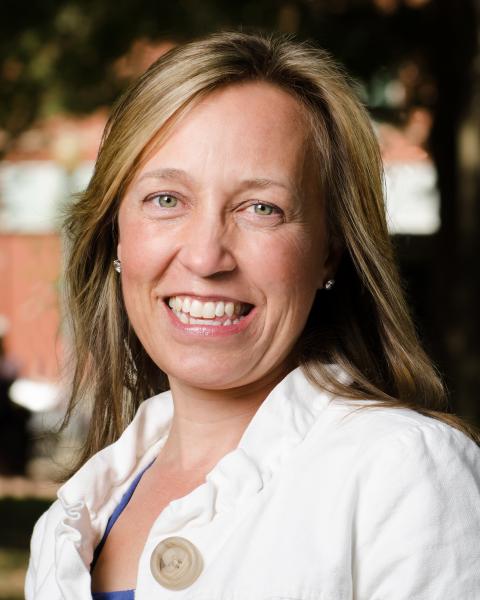 Jennifer Lear
